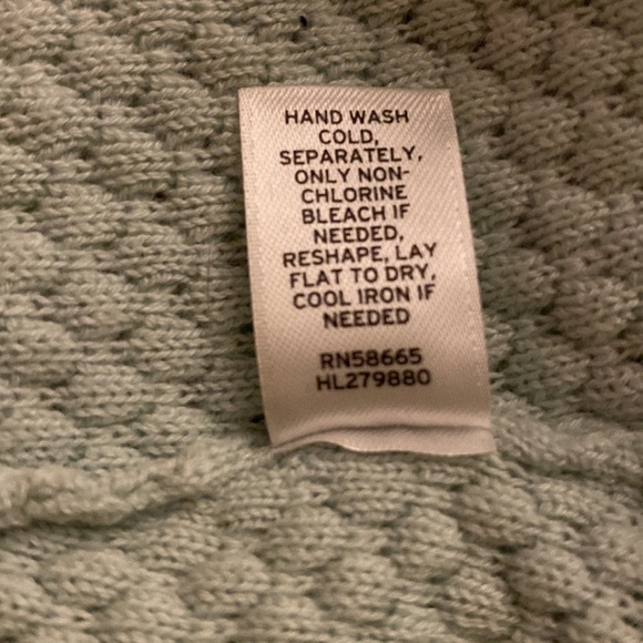 Hinge Nordstrom jeweled neckline waffled 3/4 sleeved split back knit sweater XS - Picture 11 of 11